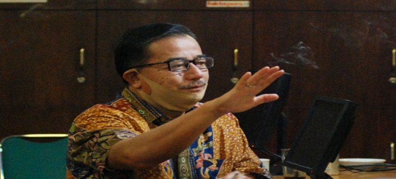 Mantan Menteri Kecewa, Mubes IKA-Unpad Tak Demokratis