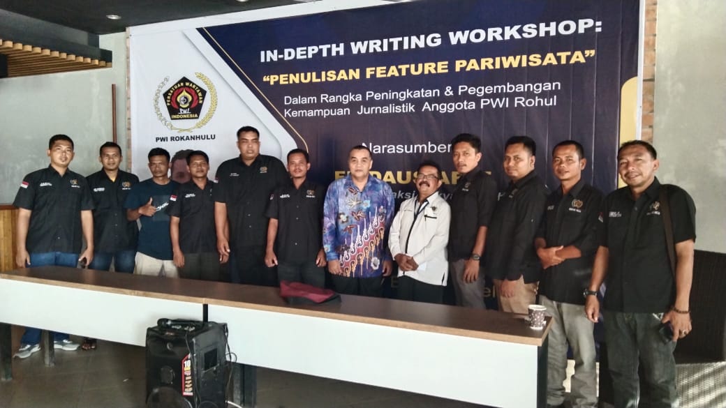 PWI Rohul Asah Kemampauan Wartawan Menulis Feature