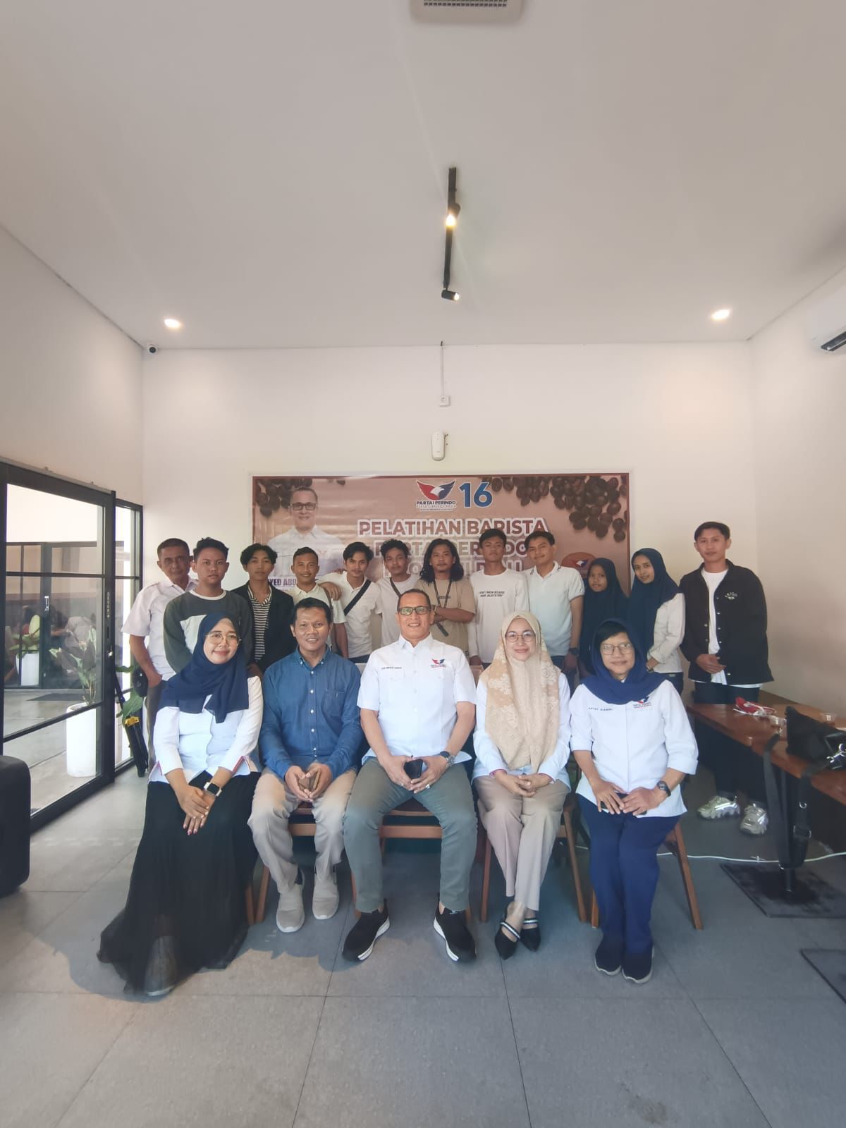 Perindo Gelar Pelatihan Barista Untuk Warga Riau