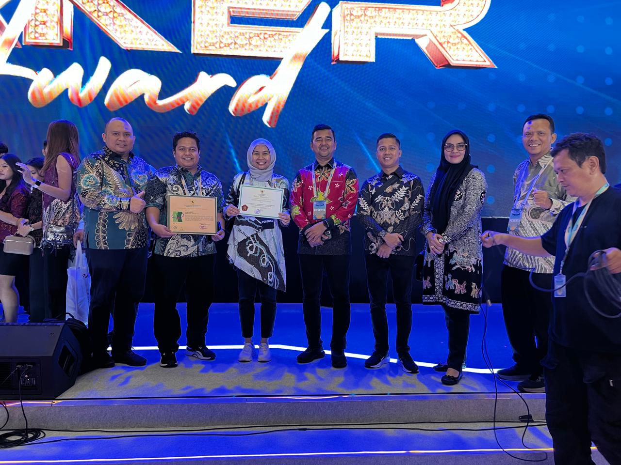 Kadisnakertrans Riau Boby Menghadiri  Job Fair Naker Fest 2024 JIExpo