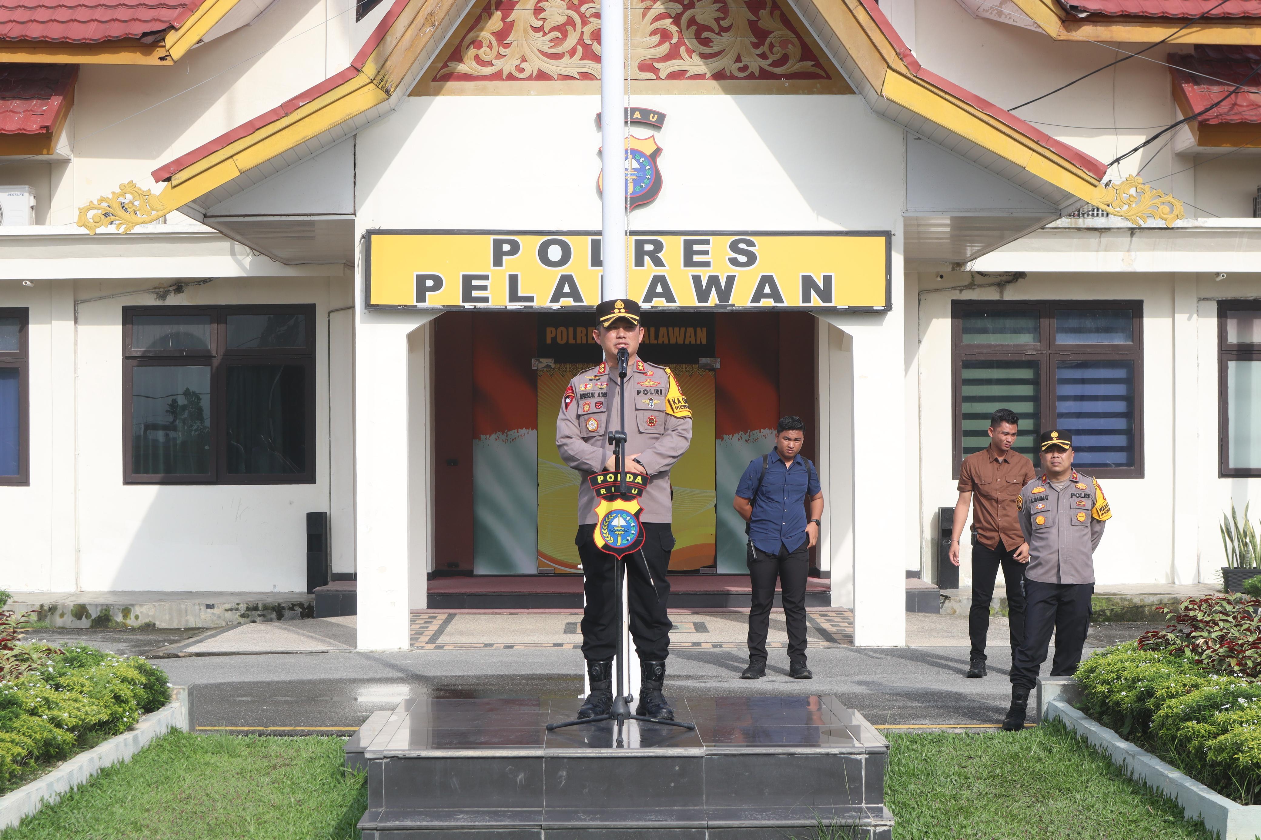 Kapolres Pelalawan Pimpin Apel Siaga, Pastikan Keamanan Arus Balik Lebaran 1446 H di Jalur Lintas Timur