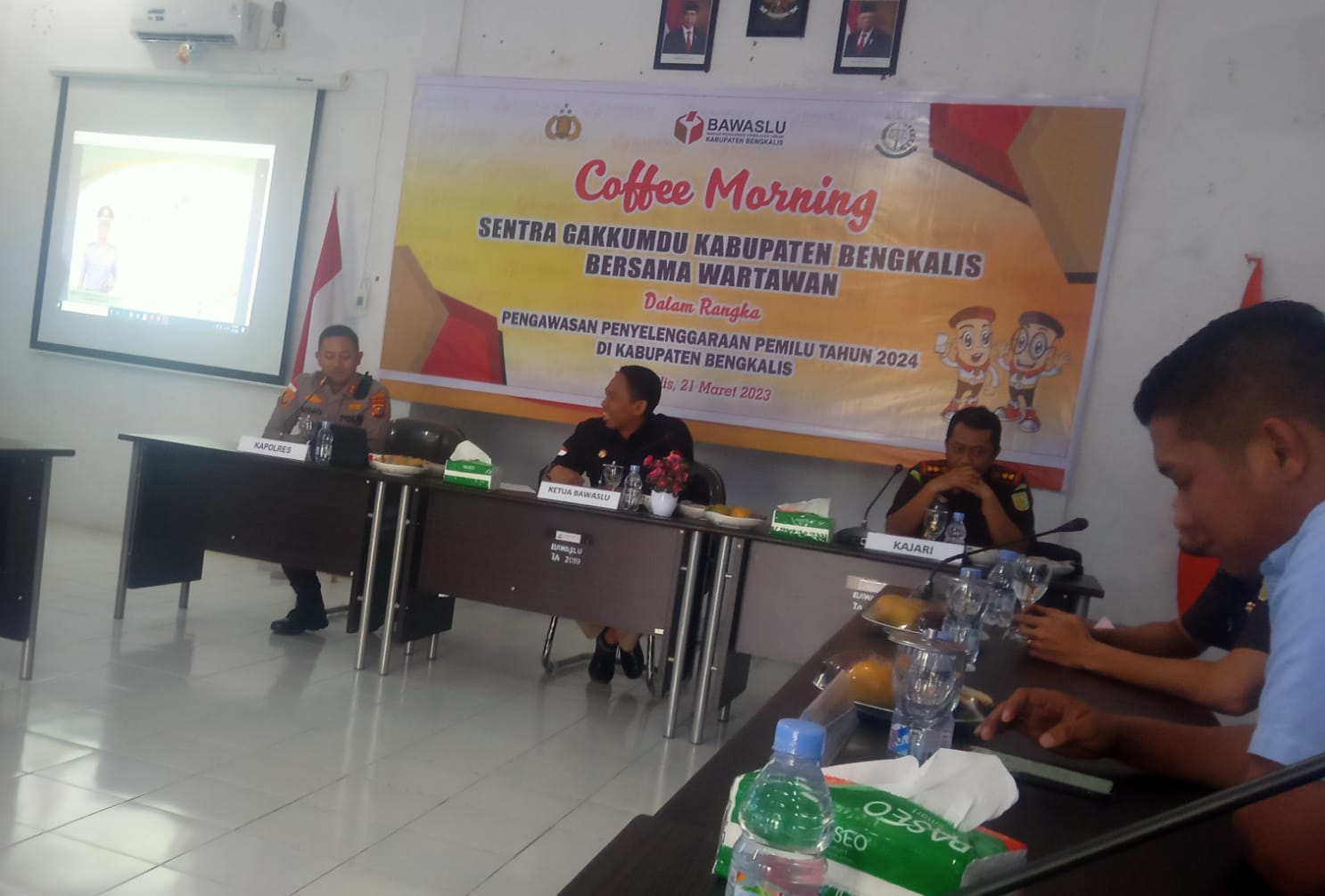 Sentra Gakkumdu Edukasi Sosialisasi Masyarakat Sebelum Terjadi Pelanggaran Pidana Pemilu