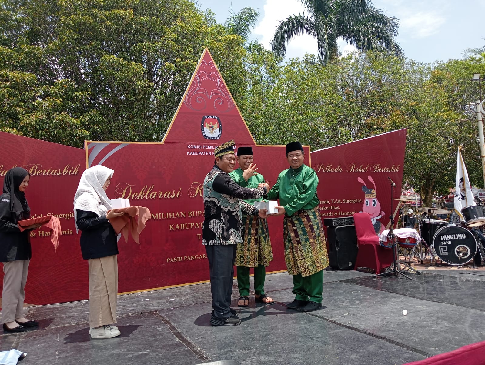 4 Tokoh Rohul dukung  Pasangan Indah jadi Bupati  pada Periode 2024-2029