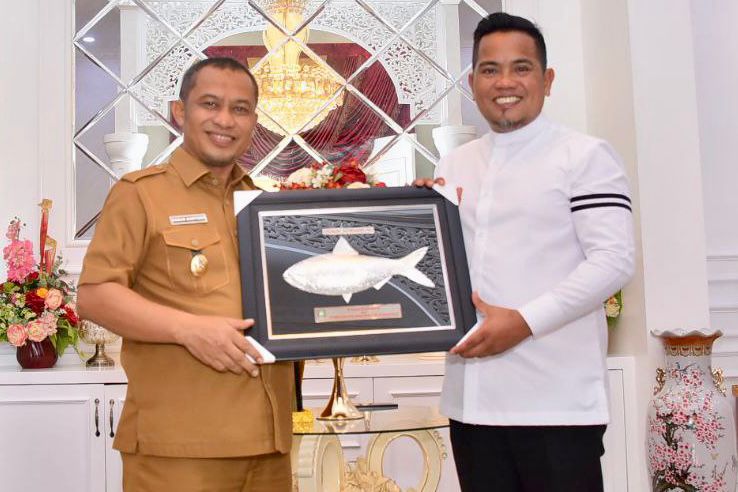 Wabup Bagus Santoso Dan Bupati Zukri Saling Memuji