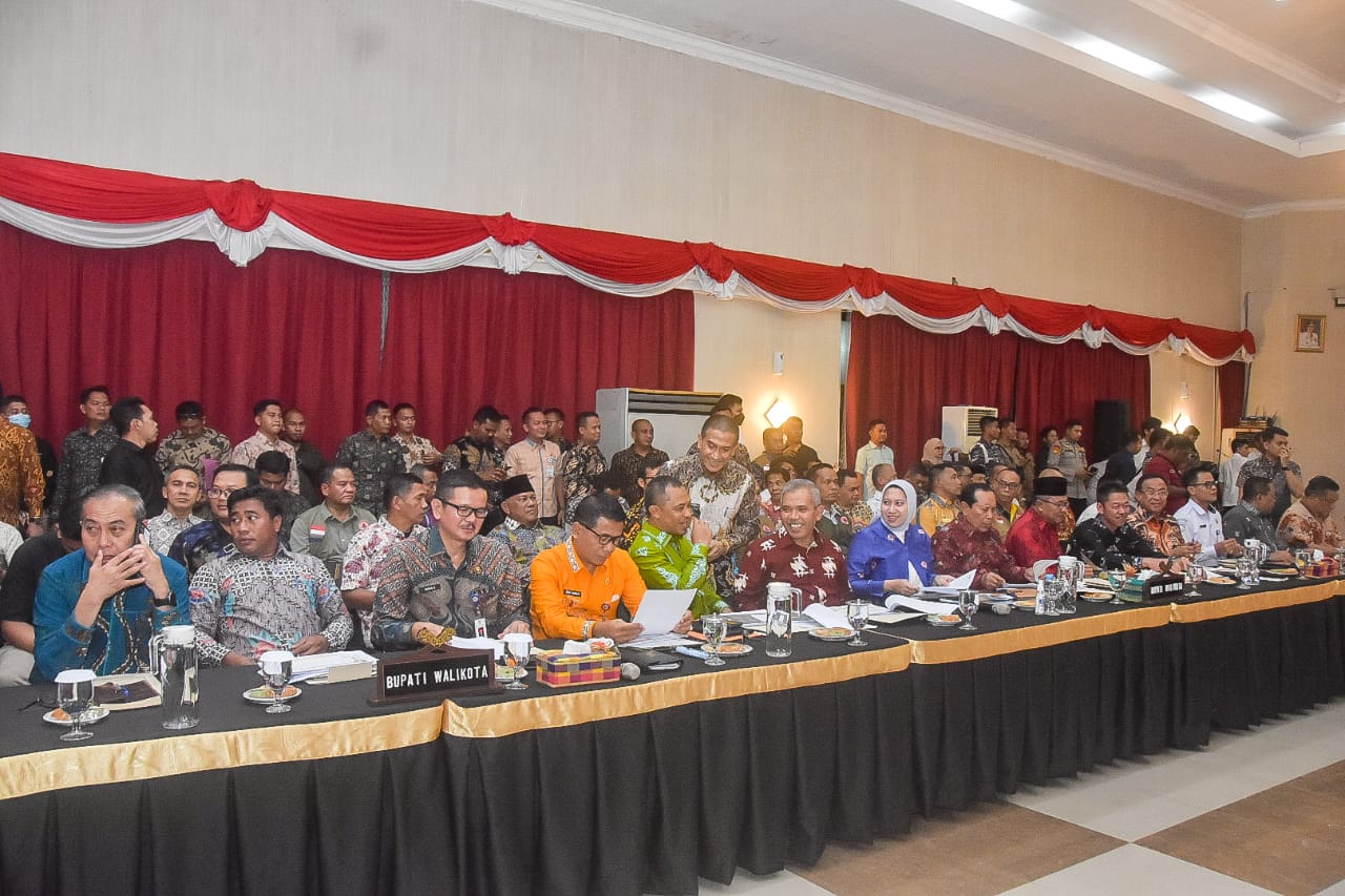 Antisipasi Karhutla di Riau, Kalaksa BPBD Dampingi Wabup Bengkalis Rakor Pencegahan Karhutla