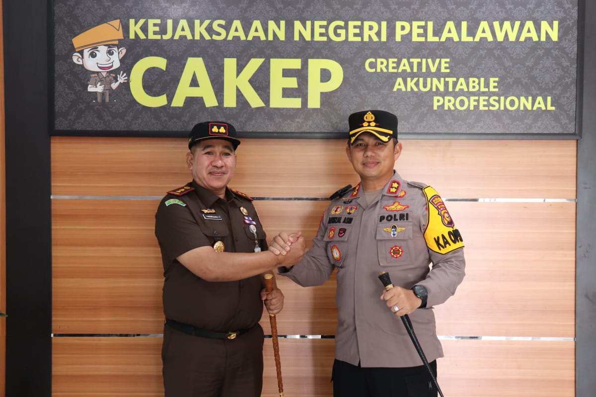 Kapolres dan Kajari Pelalawan Gelar Silaturahmi