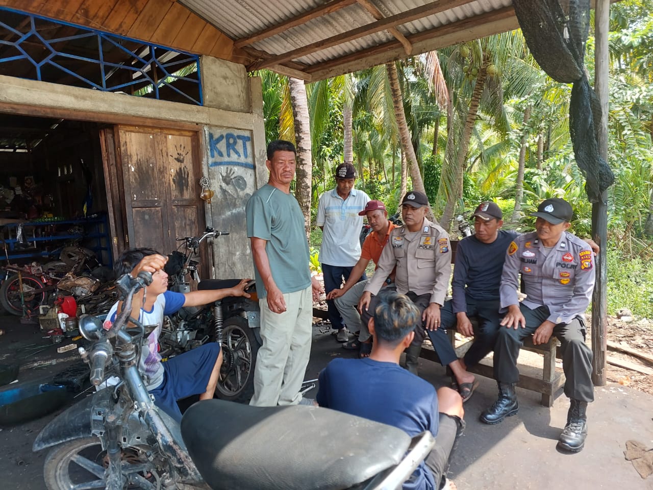 Jumat Curhat Polsek Kuala Kampar di Desa Tanjung