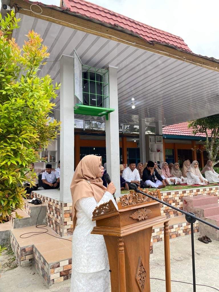 MTsN 2 Pekanbaru Terapkan Perinsip Keterbukaan dalam Menyikapi Persoalan dan Toleran dalam Kebijakan