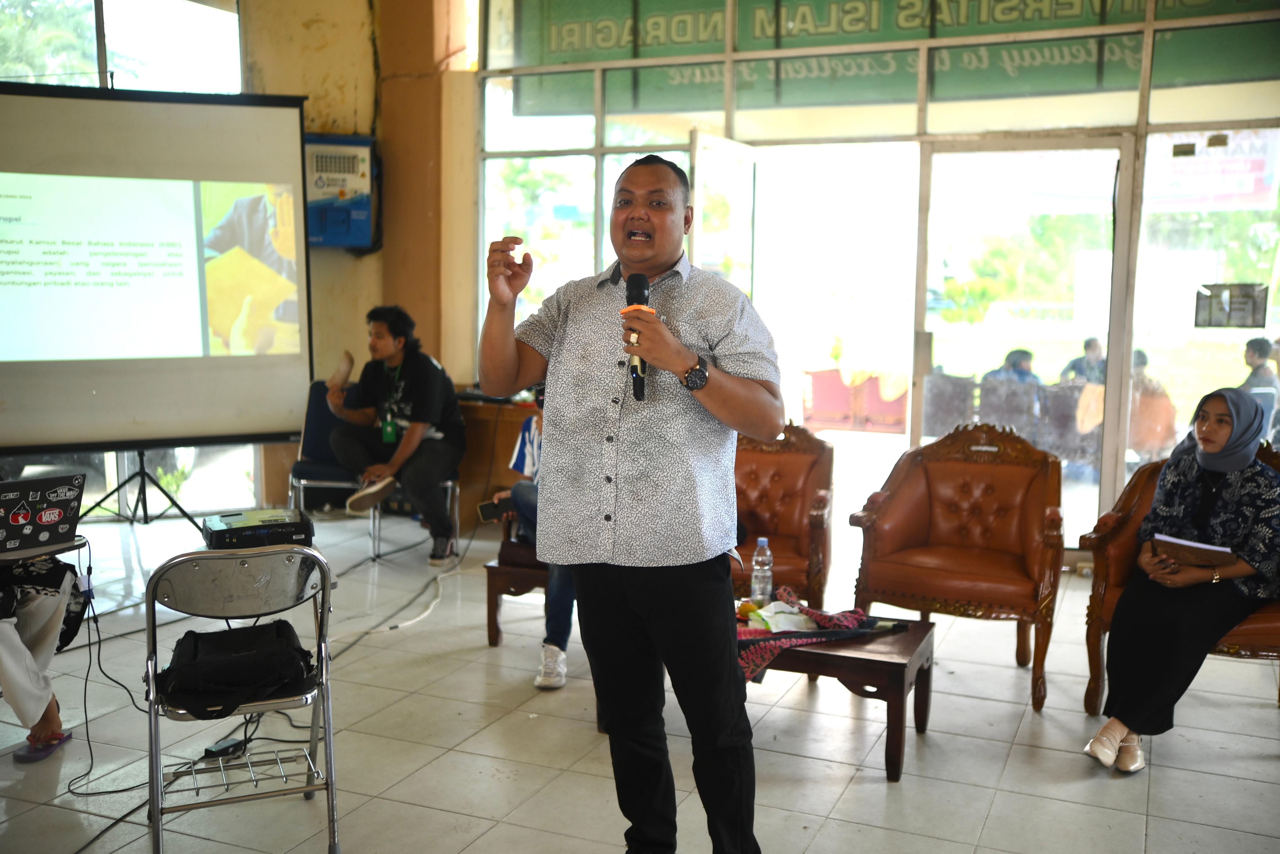 Unisi Gelar Sosialisasi Kesadaran Hukum untuk Mahasiswa Baru