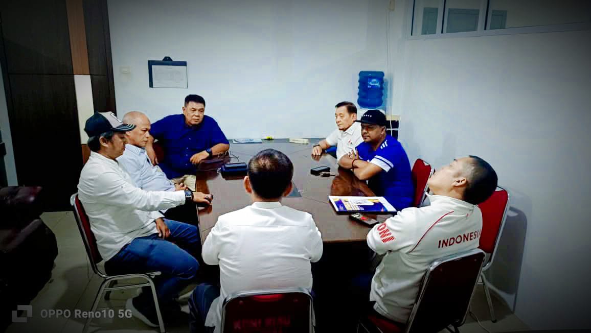 ‎Tahapan Pencalonan Segera Dimulai, KONI Riau Serahkan SK Tim TPP Calon Ketua KONI Riau 2026-2030 ‎