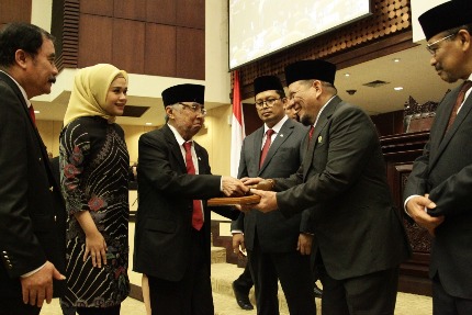 La Nyalla Mahmud Mattalitti Ketua DPD RI 2019-2024