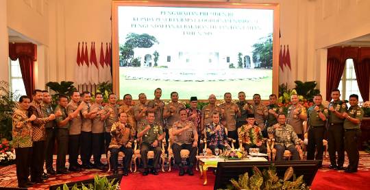 Penuhi Undangan Presiden, Bupati Inhil Ikuti Rakornas Pengendalian Karhutla di Istana Negara