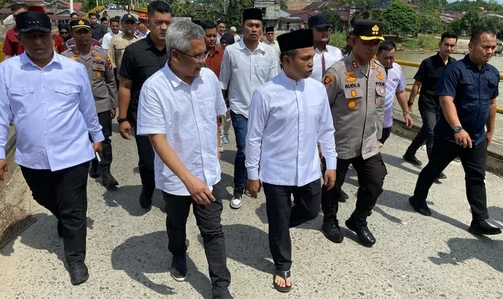 Gubri Pastikan Pembangunan Jembatan Ujung Batu  Usai Lebaran Telan Anggaran Rp4 M