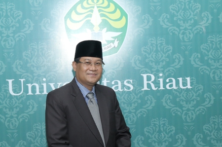UR Serah Terima Mahasiswa Baru hingga Launching Program Akreditasi UR
