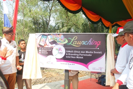 Sudinoto Buka Festival Sampan Leper 2018