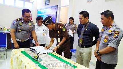 Asisten I Sekdakab. Meranti Hadiri Penandatanganan MoU Penerapan Aplikasi E-Tilang Antara Polres Meranti dan BRI Persero