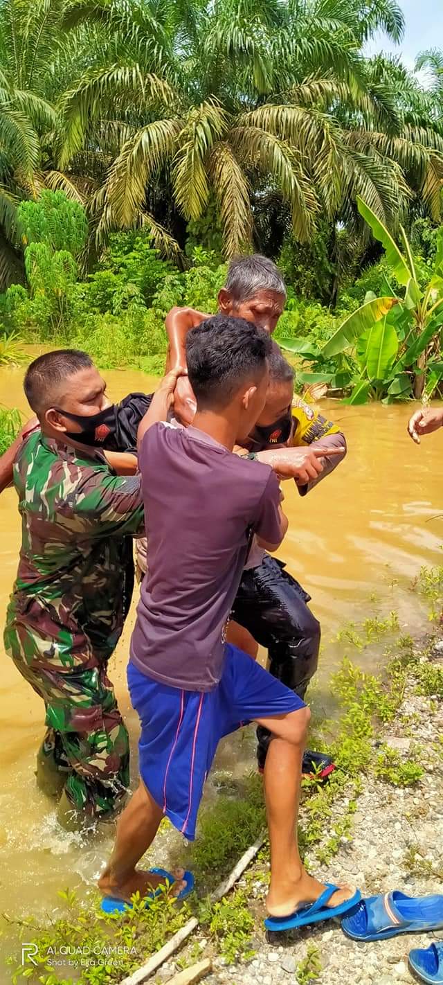 Hujan Lebat Sebabkan Beberapa Wilayah Inhu Tergenang