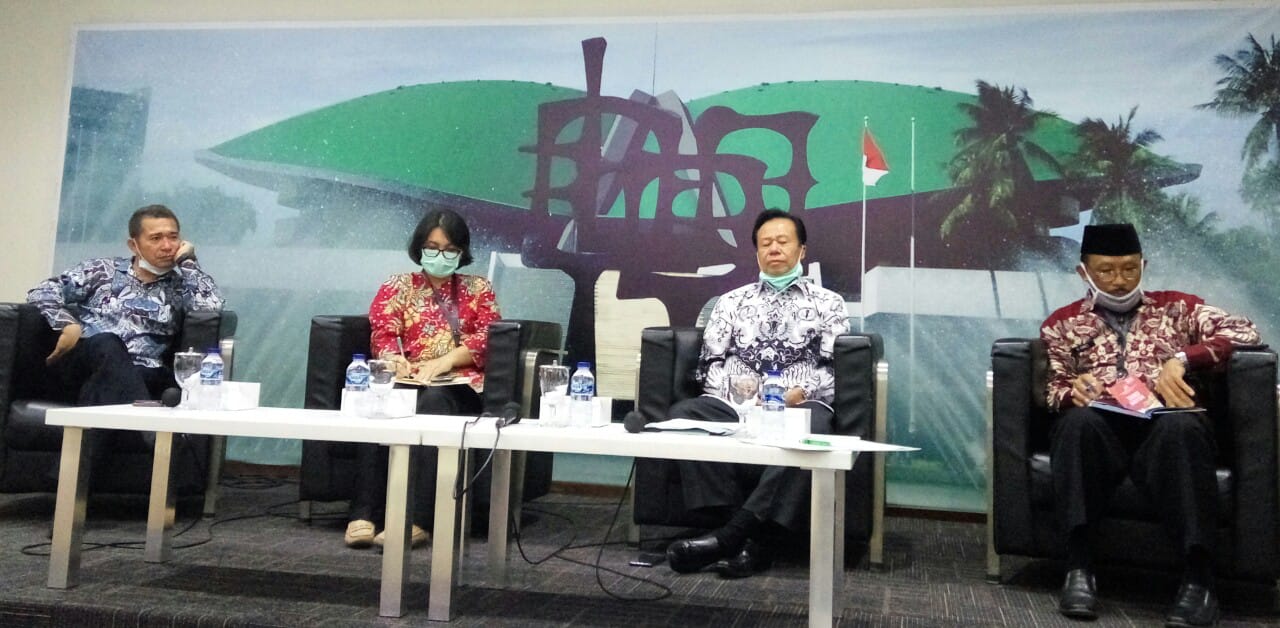 Gelar PTM Tahun 2021, DPR Minta Tak Saling Menyalahkan