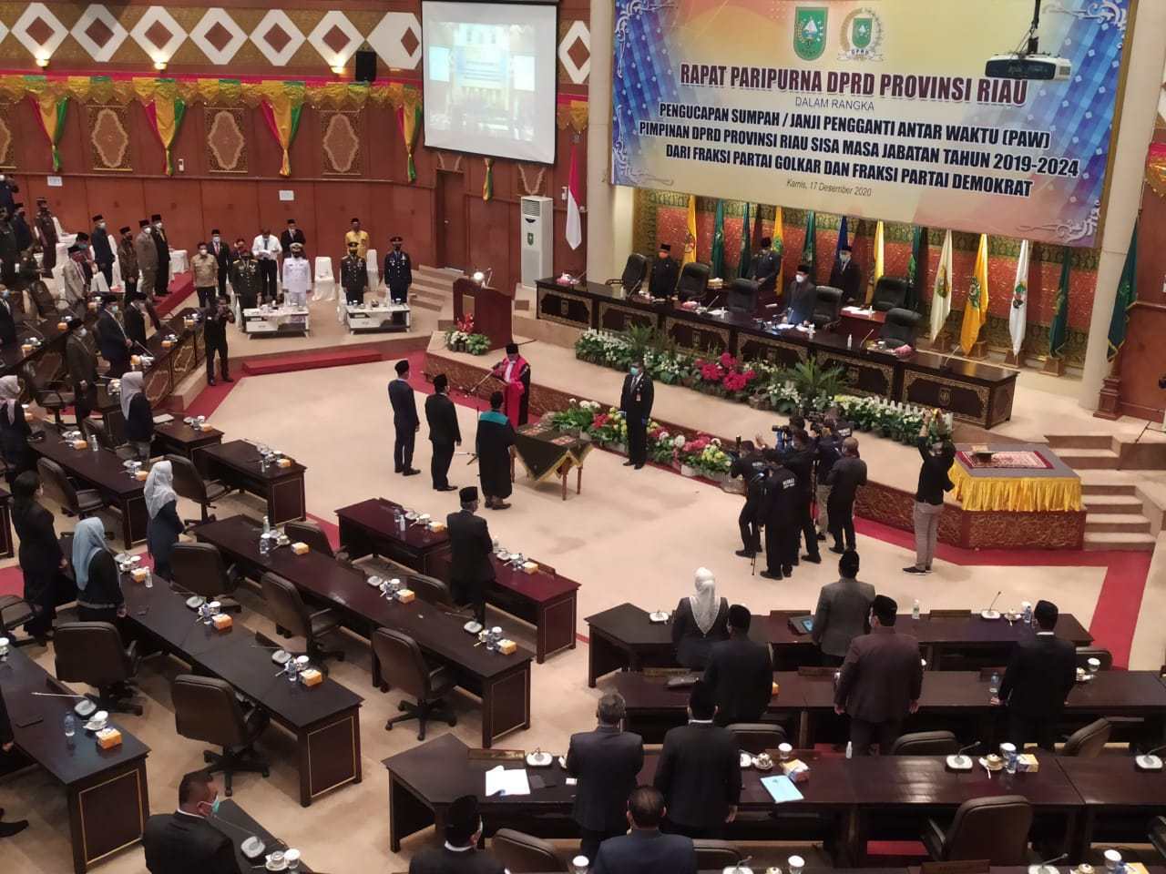 Sah, Yulisman dan Agung Nugroho Resmi Pimpinan DPRD Riau