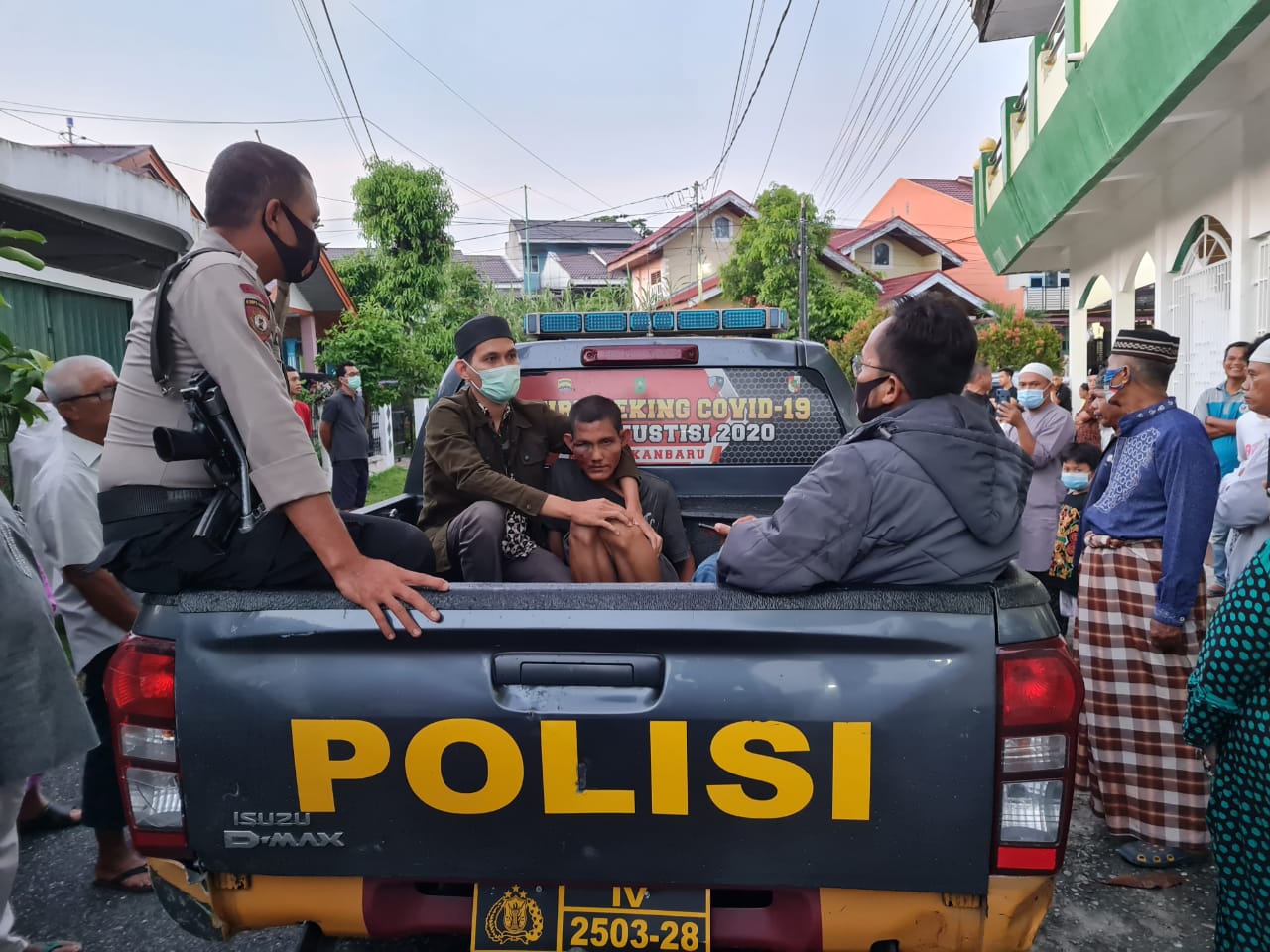 Pria Penampar Imam Masjid di Pekanbaru di Amankan Polisi