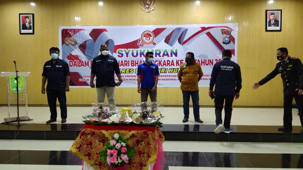 Hari Bhayangkara Diisi Dengan Pemberian Reward Kepada Wartawan