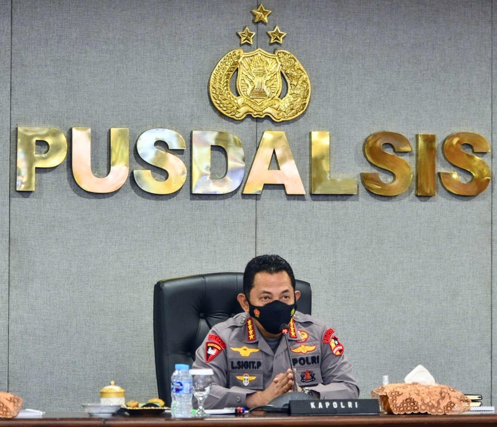 Kapolri :  Pecat dan Pidanakan Oknum Polisi Yang Melanggar Aturan