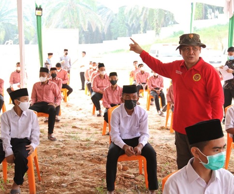 Binda Riau Program Vaksinasi COVID-19 Untuk 58.122 Masyarakat di Provinsi Riau