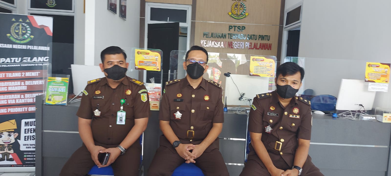 Kajari Pelalawan Lantik  Niky Junismero SH Jadi Kasdum, Riki Saputra SH MH Promosi Kastel Kejari Batam