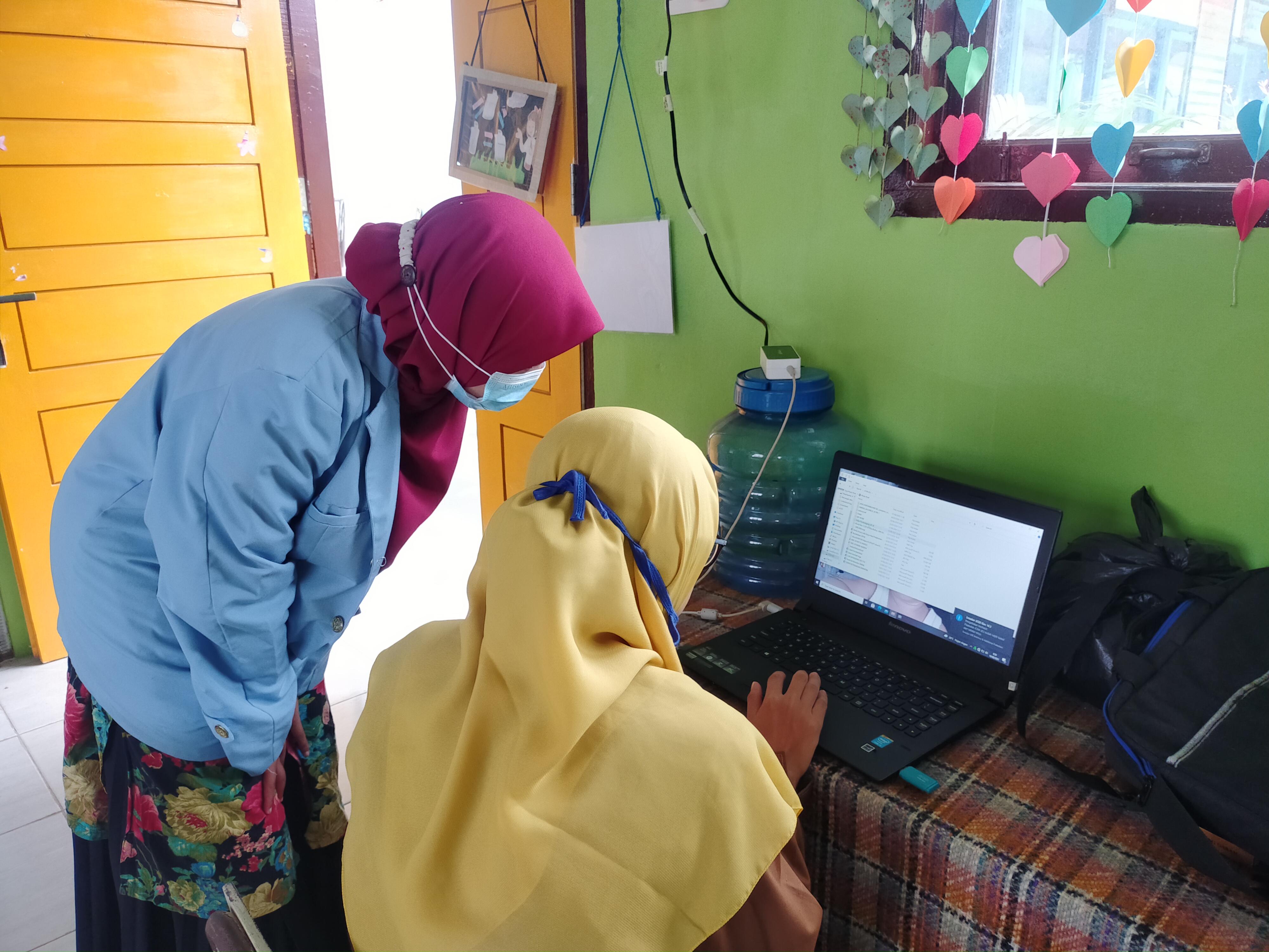 Mahasiswa Unri Sosialisasi Pembuatan Video dan Pembelajaran Daring pada masa Pandemi di SDN 28 Rejosari, Pekanbaru