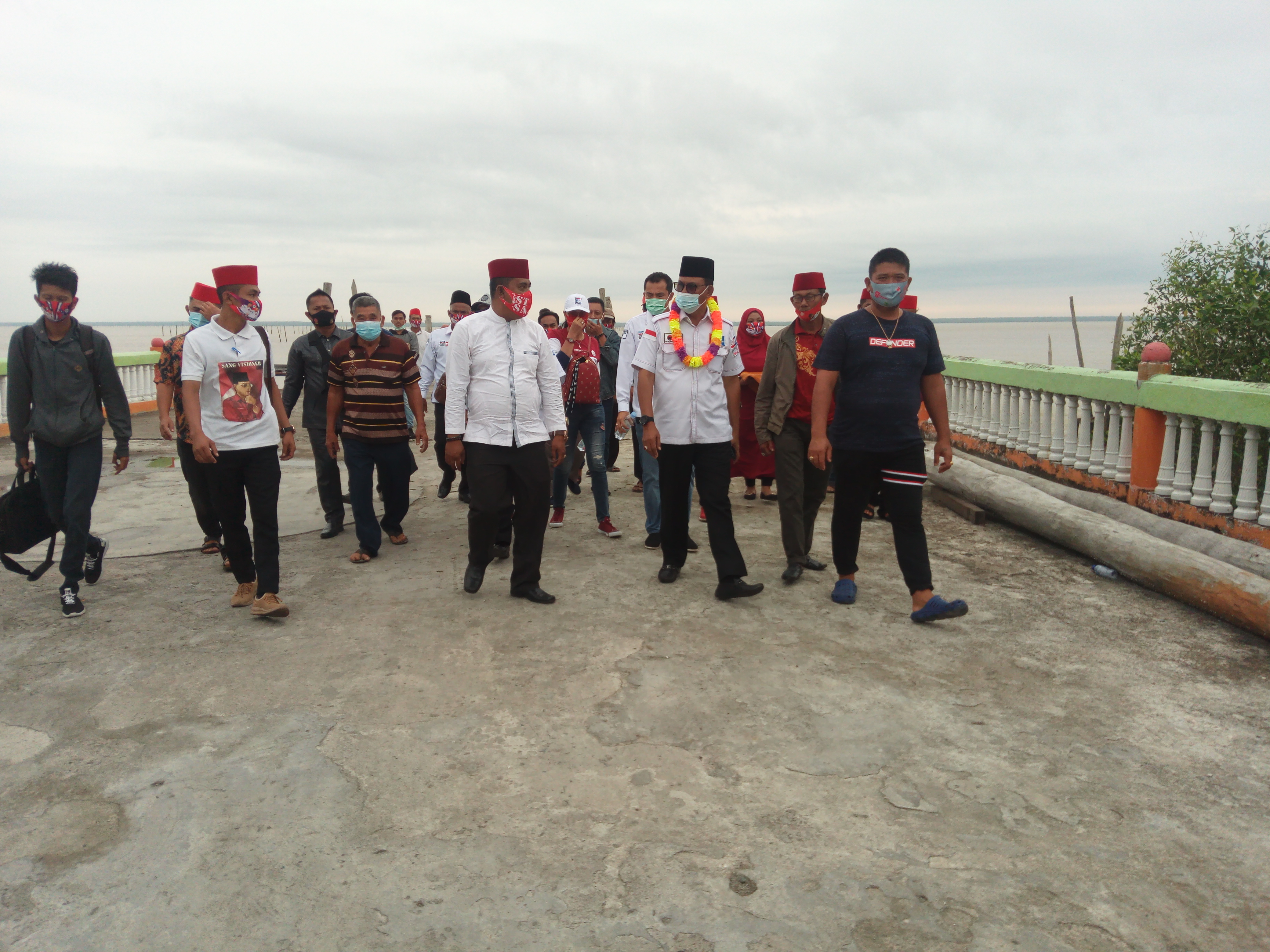 Tingkatkan Kesejahteraan Nelayan, Paslon SUDIN Akan Bangun Rusus di Pulau Halang