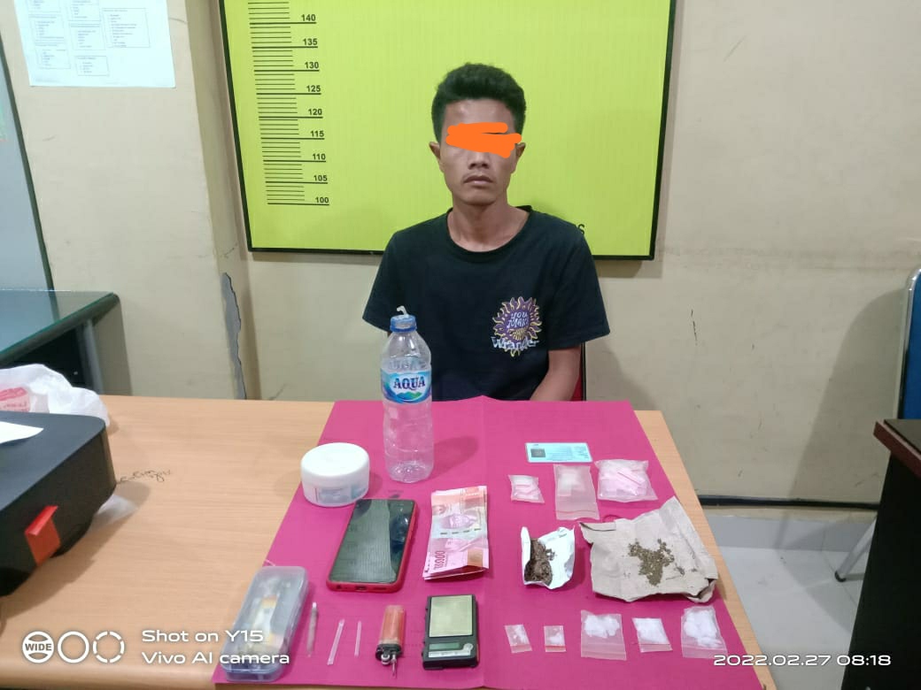 Gerebek Rumah Warga , Jajaran Polres Rohul Temukan 9,58 gram Shabu dan 7,32 Gram Ganja Kering 
