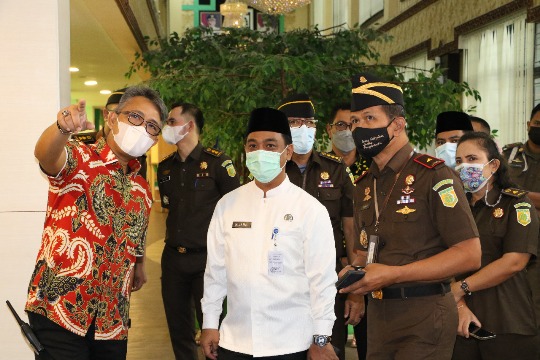 Bersama Sekdako Tinjau MPP, Wakajati Riau Apresiasi  Pelayanan Optimal MPP Bagi Masyarakat 