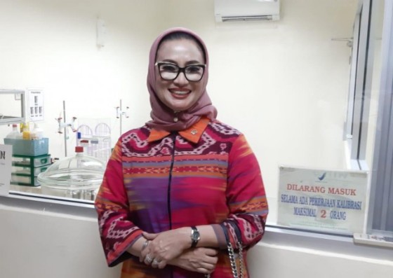 DPR : Vaksin Covid-19 Harus Ada Izin Edar dan Sertifikat Halal