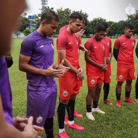Persija Perpanjang Masa Liburan Pemain