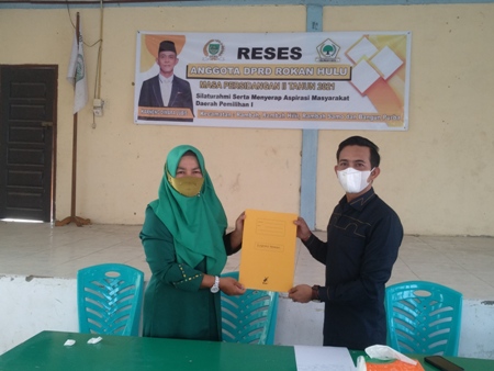 Anggota DPRD Rohul, Karneng Dimara Lubis Tampung Aspirasi Masyarakat Desa Pematang Berangan