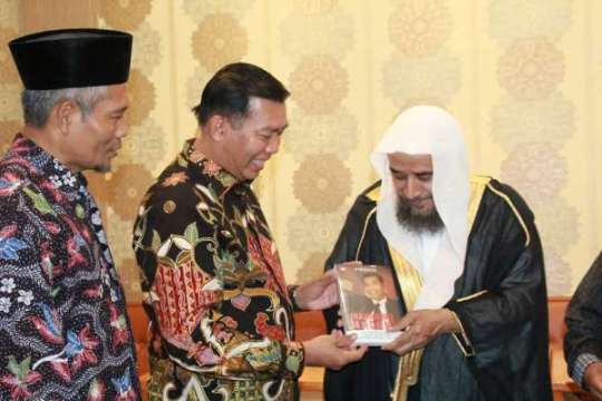 Wako PekanbaruBahas Wakaf dengan Syeikh Dr Hamed Muhammad Wali Muhammed Al Fattani 