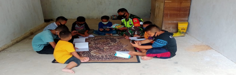 Pembelajaran Daring 7 Siswa SD Dusun Lukut 