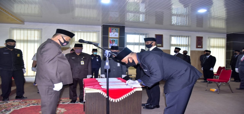 Wabup Lantik 30 orang Pejabat Fungsional dan Pengawas di Lingkungan Pemkab Inhil