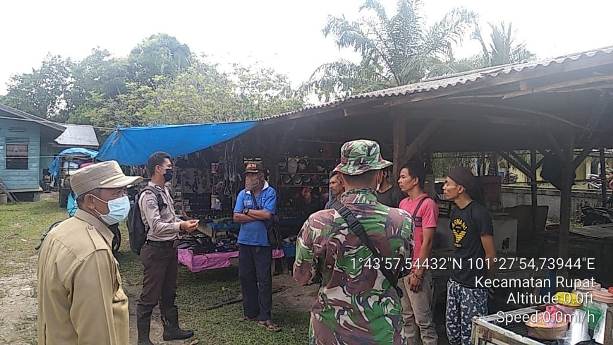 Babinsa Pimpin Apel Senen Pagi di SDN 03 Bandar Laksamana Sepahat