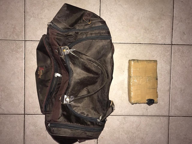 Imigrasi Bengkalis   Serahkan Tersangka dan BB Kasus Penyelundupan Manusia 