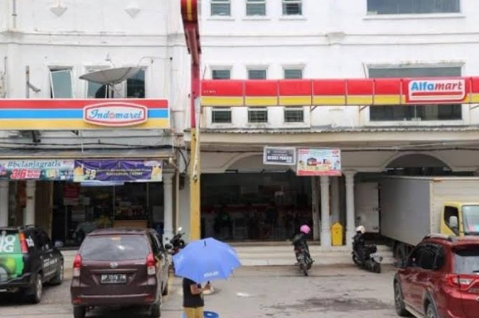 Pemko Hentikan Pungutan Parkir di Indomaret dan Alfamart