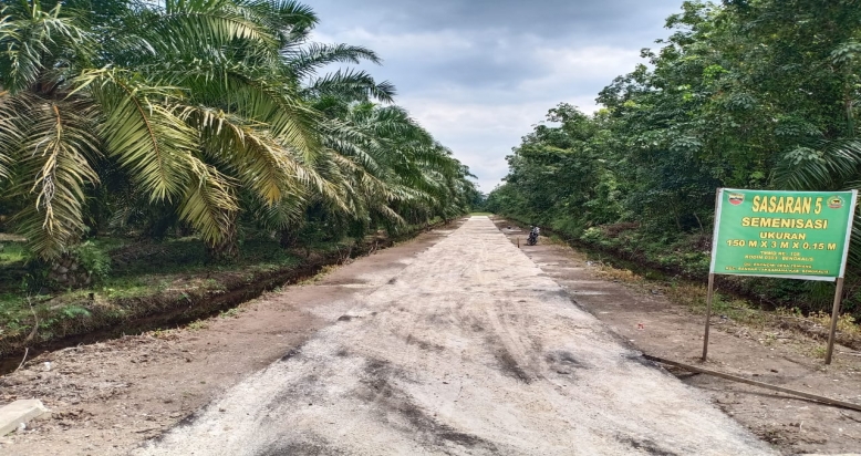 Kegiatan Satgas TMMD ke-108 Kodim 0303/Bengkalis Pembersihan Areal Dari Sisa Material