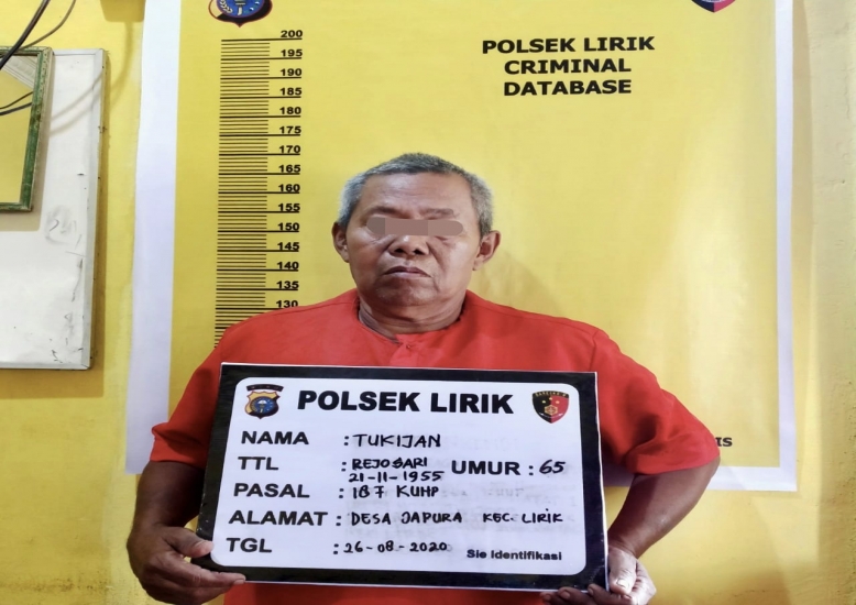 Cekcok dengan Istri Rumah Dibakar