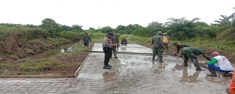 Program TMMD ke 108 Kodim 0303/Bengkalis Memberikan Dampak Positif Bagi Warga Desa Api