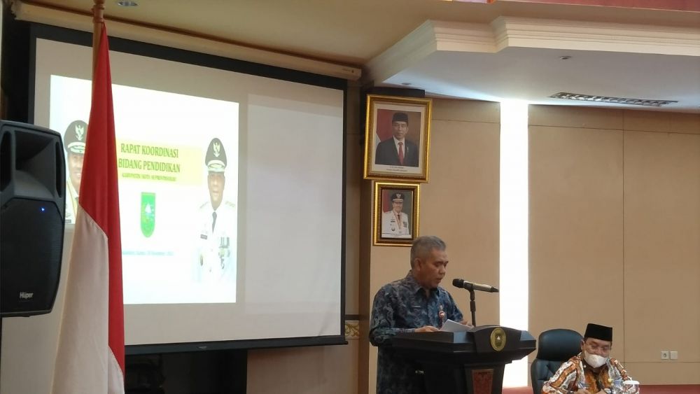 Dr. Kamsul : Pemprov Riau Terus Dorong Mutu Pendidikan 