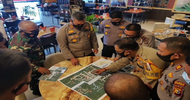 Kapolres Meranti Lakukan Pengecekan Lokasi Pencabutan Nomor Urut Paslon