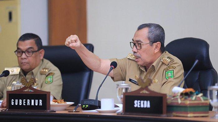 Orang Kaya Penerima Bantuan Covid -19, Gubri : Klau Tahu Saya Cepat Rumahnya di Pasang Stiker Miskin