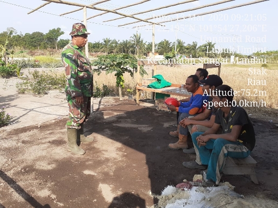 Patroli dan Sosialisasi Karhutla Kampung Lubuk Umbut Agar Warga  Tak Bakar Lahan