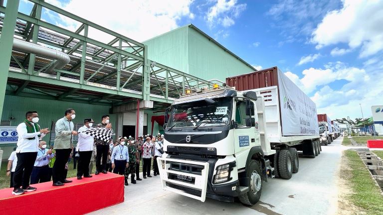 Menteri Perdagangan RI Lepas Produk Viscose Rayon PT APR ke Pasar Global dan Domestik