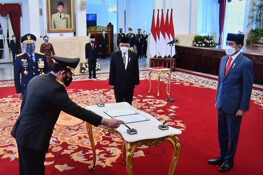  Presiden Lantik Listyo Sigit Prabowo Sebagai Kapolri